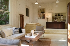 1015 W Lee